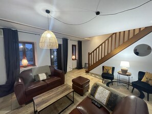 Smart TV - Charming house in the forest of Troncais (Saint-Bonnet-Tronçais)