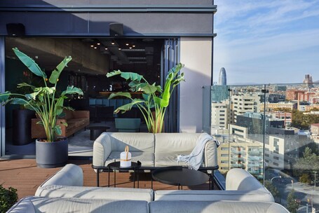 The Social Hub Barcelona Poblenou - view 2