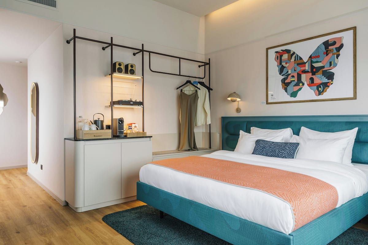 Superior Double Room | In-room safe, desk, laptop workspace, blackout drapes