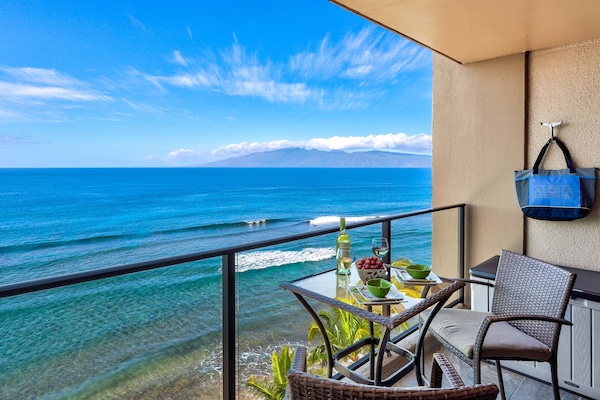 Views of Molokai & Lanai