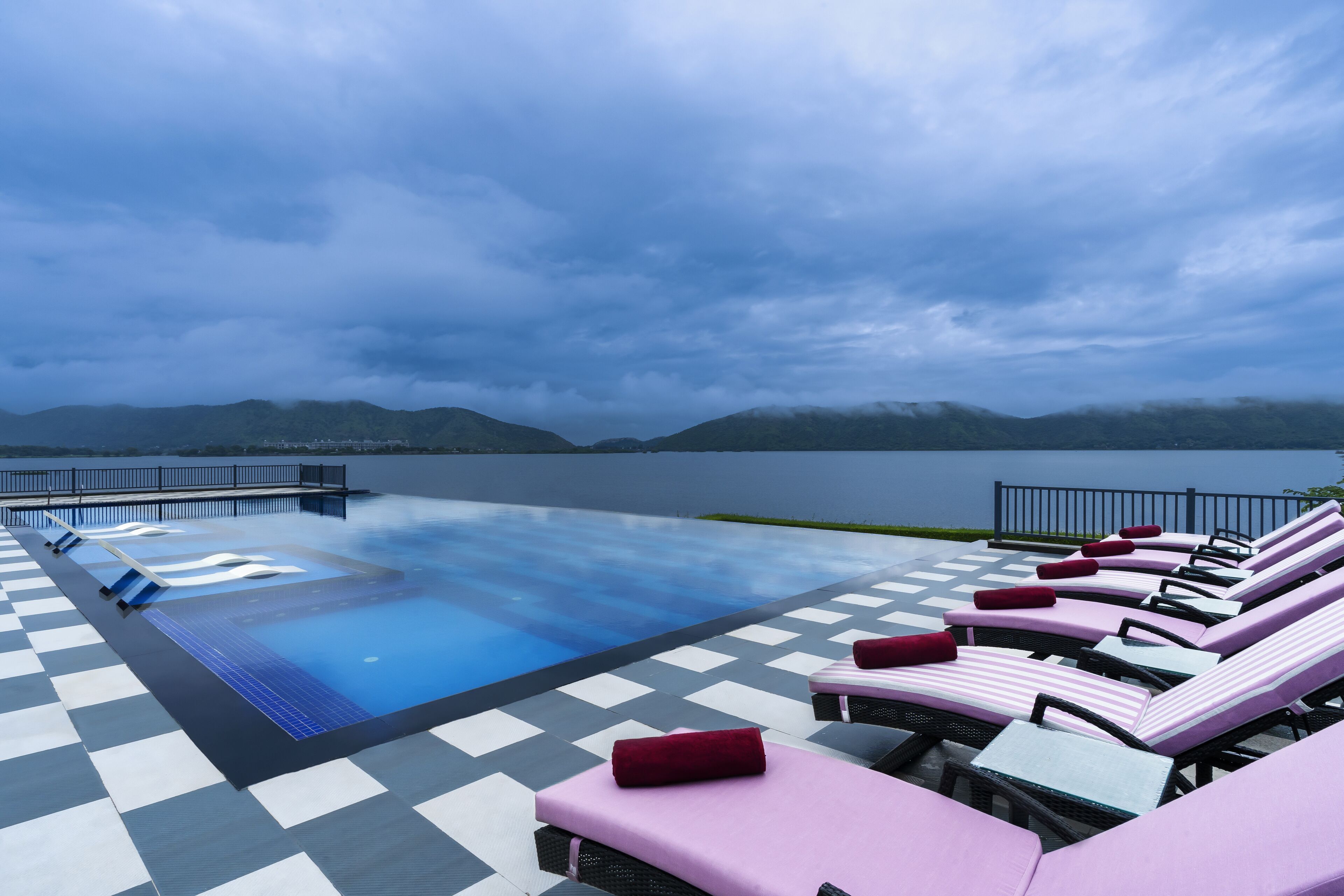 Piscina externa