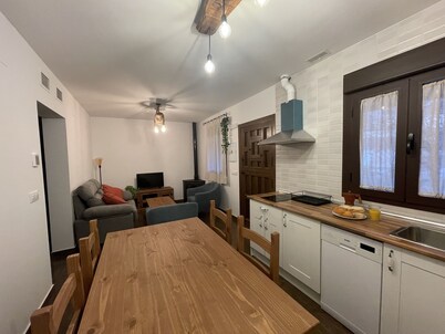 Apartment number 5 ground floor with terrace and garden