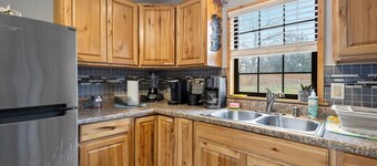 Cozy Hideaway in Denison Tx