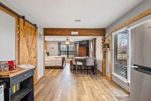 Cozy Hideaway in Denison Tx