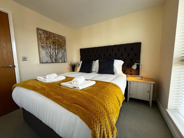 3 chambres, fer et planche à repasser, Wi-Fi gratuit