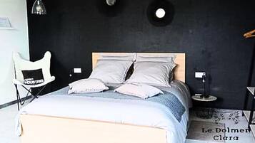 1 bedroom, in-room safe, soundproofing, iron/ironing board