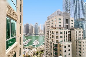 2 bedrooms, Internet