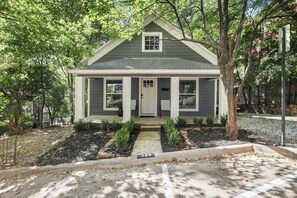 Exterior - The Roselyn - House on Dickson St - 0.5 mi to UofA (Fayetteville)