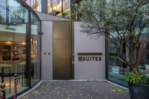 Exterior - 348 Suites Buitenhof Short Stay (The Hague)