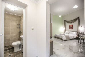 1 bedroom, blackout drapes, soundproofing, free WiFi - Del Sol Meteora Luxurious Family Suites4 (Kalabaka)