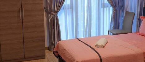 2 bedrooms