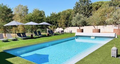 L'atelier Insolite - Heated Pool