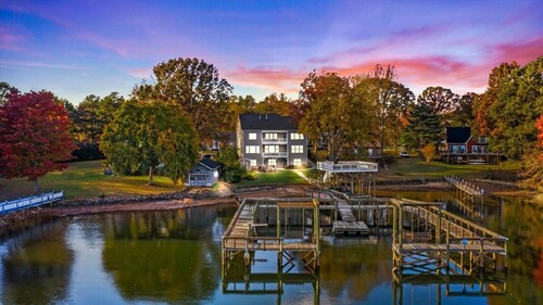 Sleeps 22 on Lake Norman, Biggest Private Dock, Estate with Movie Theater, 2 Chef Kitchens, Game Room, Deep Water Lakefront, Covered Dock, Boat-Ready Year Round, Ideal for Family Reunions and Corporate Groups