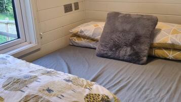 1 bedroom, WiFi (free)