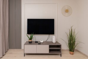 Huoneisto, 2 makuuhuonetta, keittiö | Olohuone