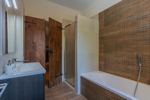 Bathtub, hair dryer, bidet