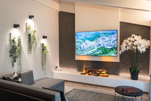 Interior - Magnificent suite with king-size bed/hydromassage (Rivotorto)