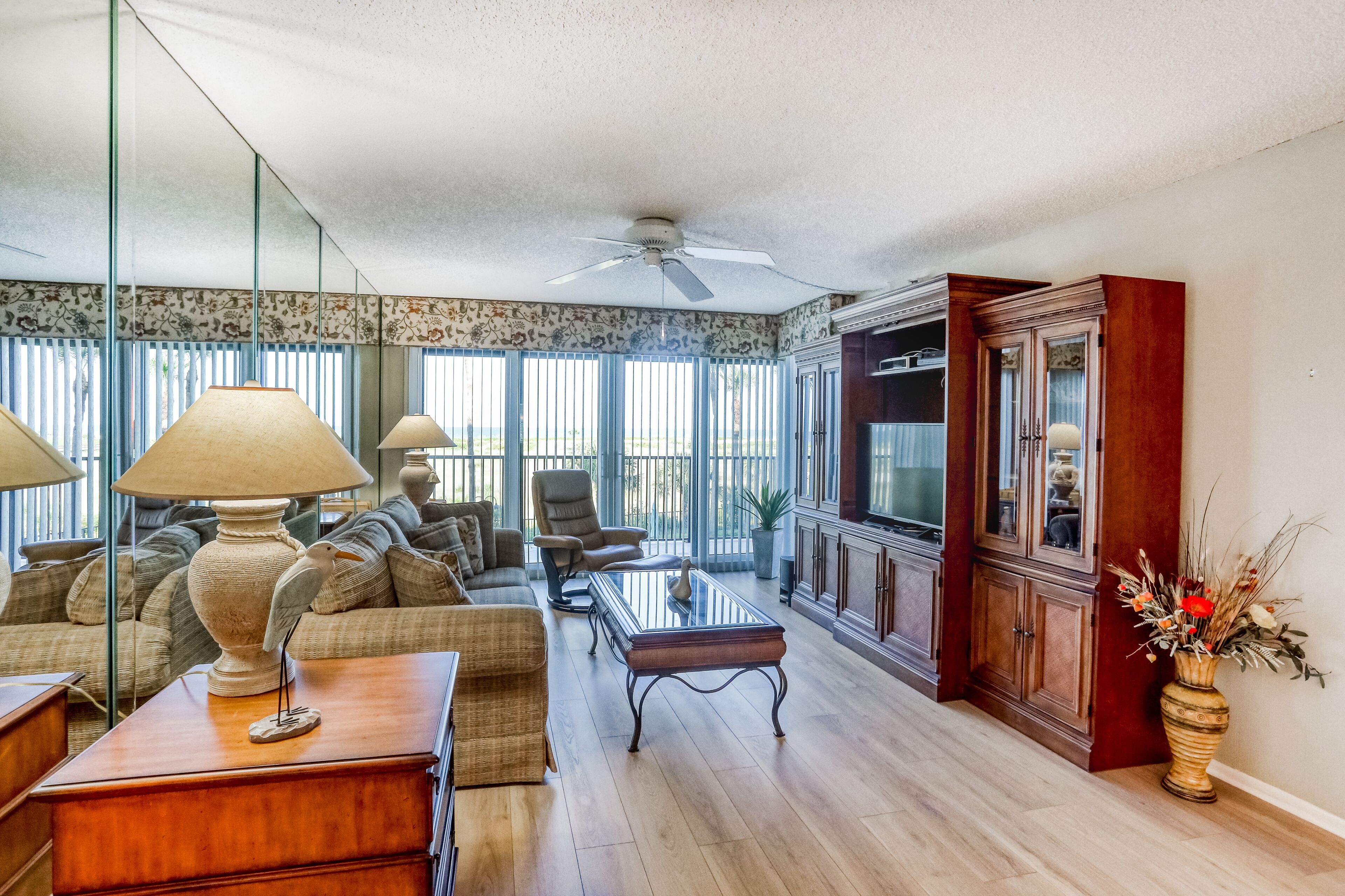Second-floor condo with pool and tennis court, private W/D, and central AC