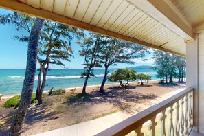 Property grounds - Top-floor beach condo with sweeping oceanfront views - steps to pool & hot tub (Kapaa)