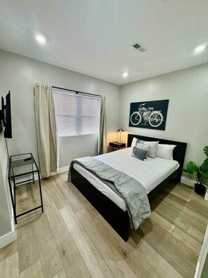 1 bedroom, in-room safe, iron/ironing board, WiFi