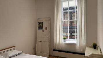 Apartment | 1 bedroom, iron/ironing board, free WiFi, bed sheets