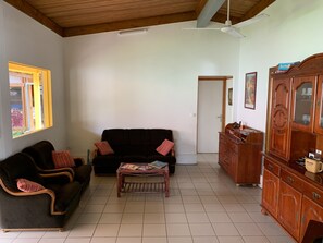 TV - Beautiful villa in Trois Ilets (Les Trois-Îlets)