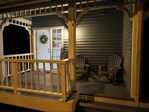 Property grounds - Lakefront Condo (with private dock access) (Inverness)