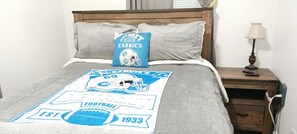 2 chambres, bureau, fer et planche à repasser, Wi-Fi gratuit