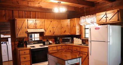 Shadow Me Secluded Cabin