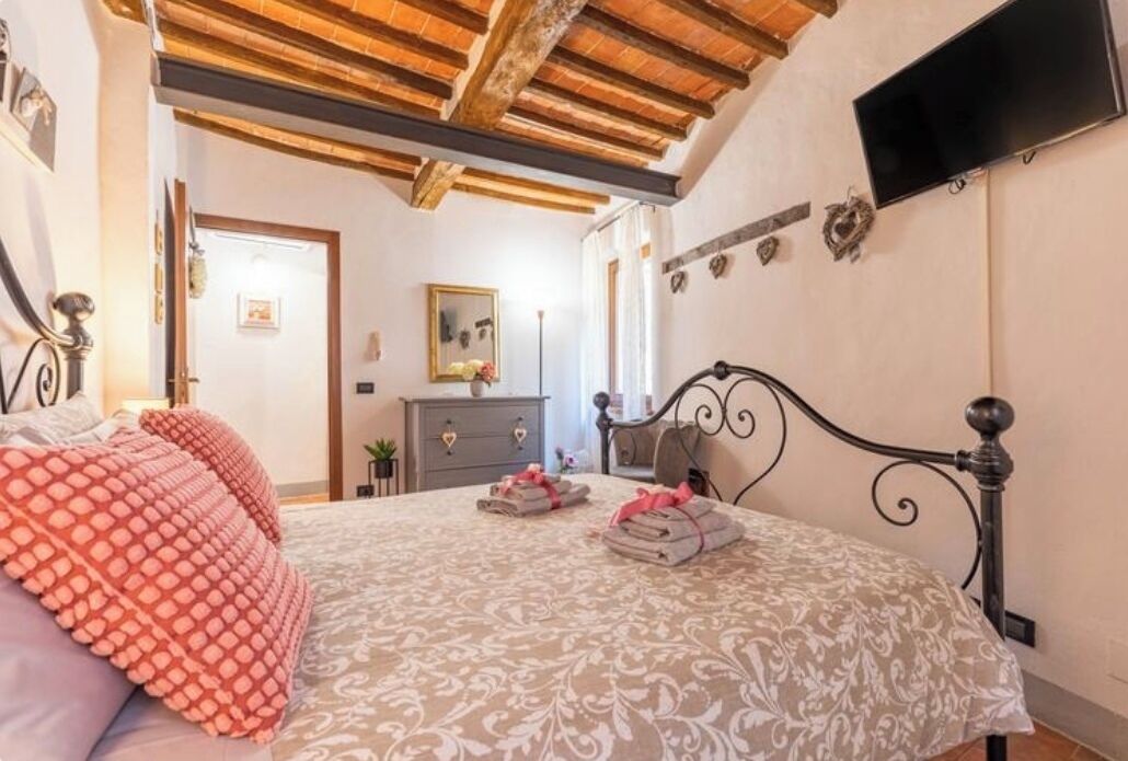 1 camera, ferro/asse da stiro, Wi-Fi, lenzuola