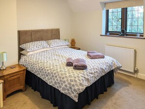 2 bedrooms, free WiFi, bed sheets - 2 bedroom accommodation in Stretton-on-Fosse, near Moreton-in-Marsh (Stretton-on-Fosse, near Moreton-in-Marsh)