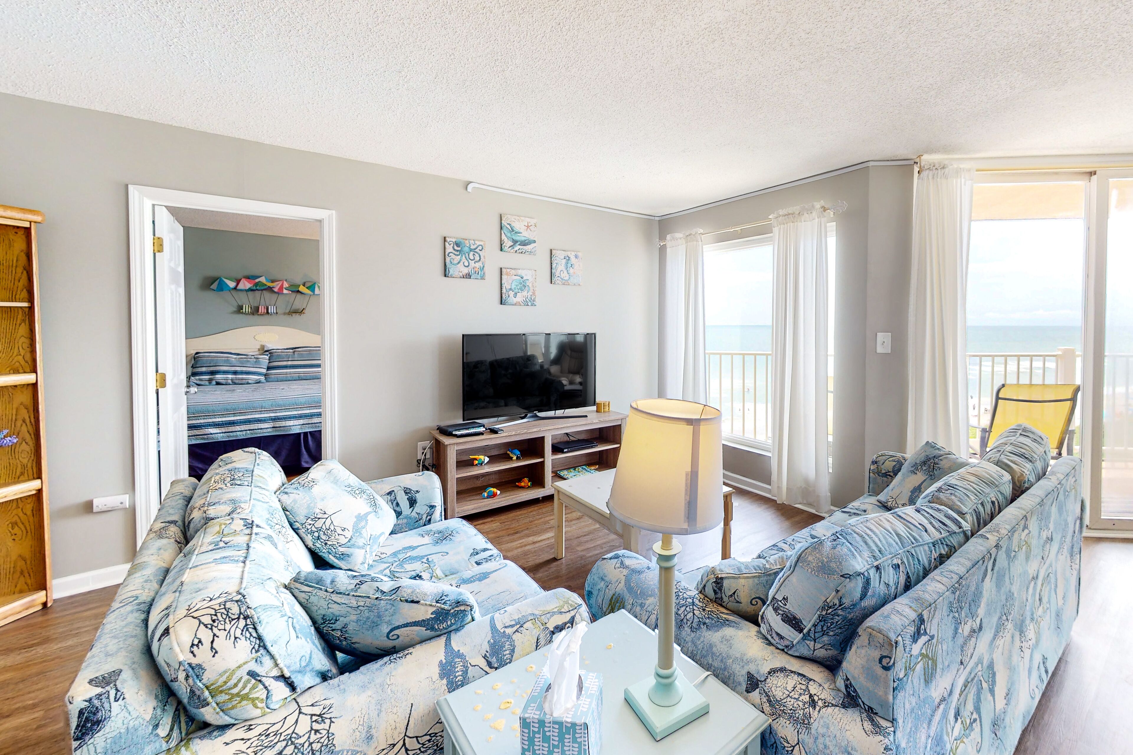 Beachfront charmer with ocean & beach views, pool, game room & gym