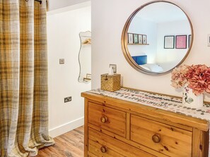 Interior - 2 bedroom accommodation in Hadlow, near Tonbridge (Hadlow, near Tonbridge)