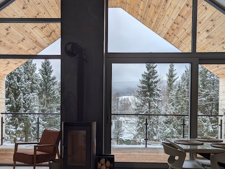 Premium Apartment, 2 Bedrooms, Fireplace, Mountain View | View from room. Korona Bieszczad Premium Apartments