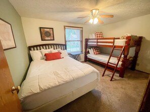 3 Schlafzimmer, kostenloses WLAN, Bettwäsche