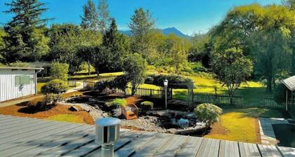 The HiddenGem-4 bedroom Main House