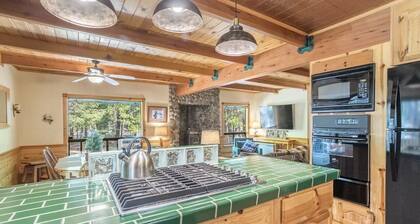 Upscale Mountain Retreat âą 9 Miles to Lassen National Park âą EV Charging