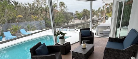 Outdoor pool, a heated pool