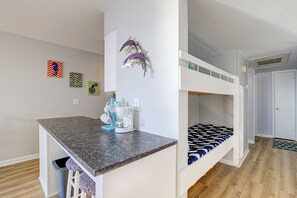 1 chambre, accès Internet, draps fournis