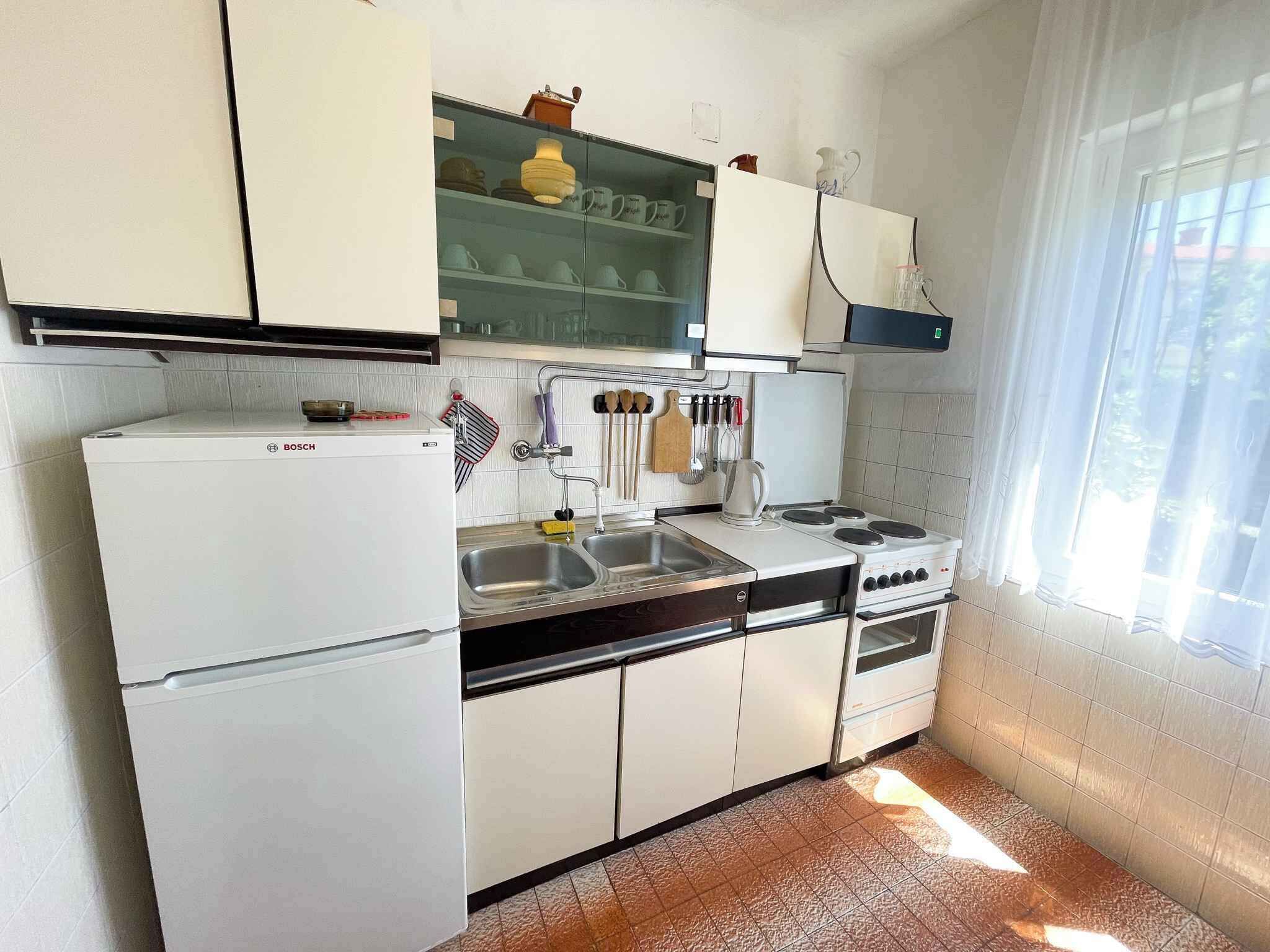 Four, plaque de cuisson, grille-pain