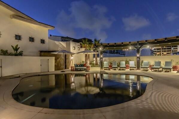 Alberca al aire libre