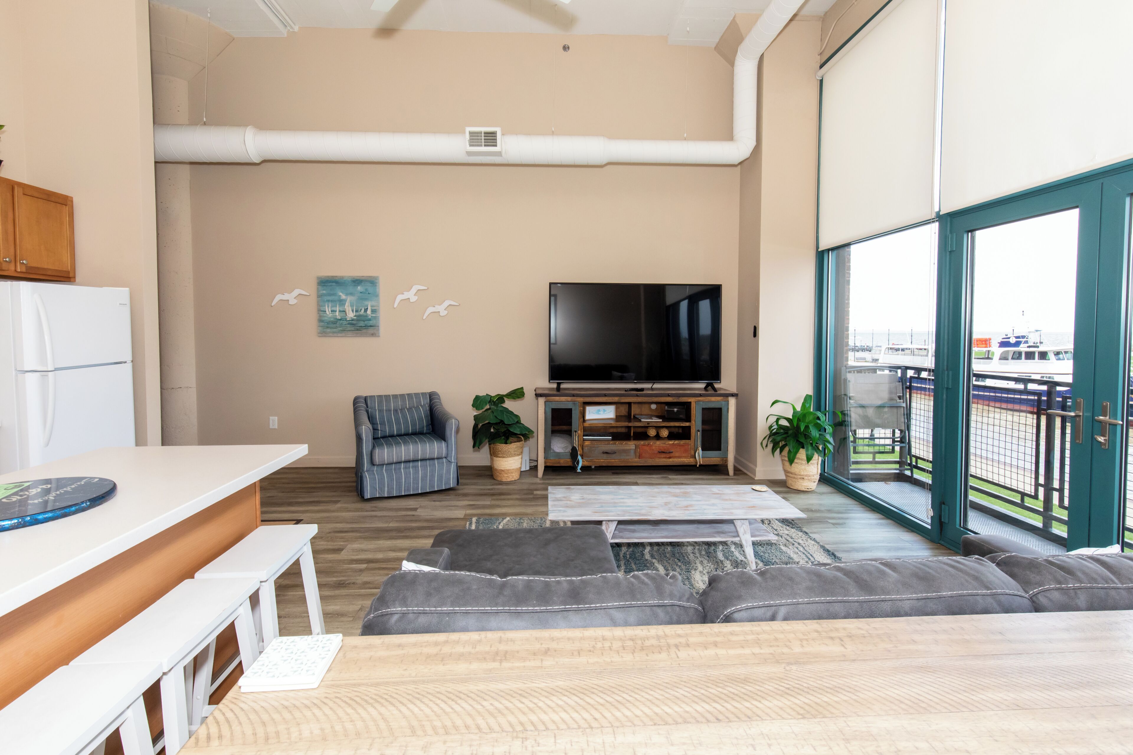 TV, fireplace, table tennis