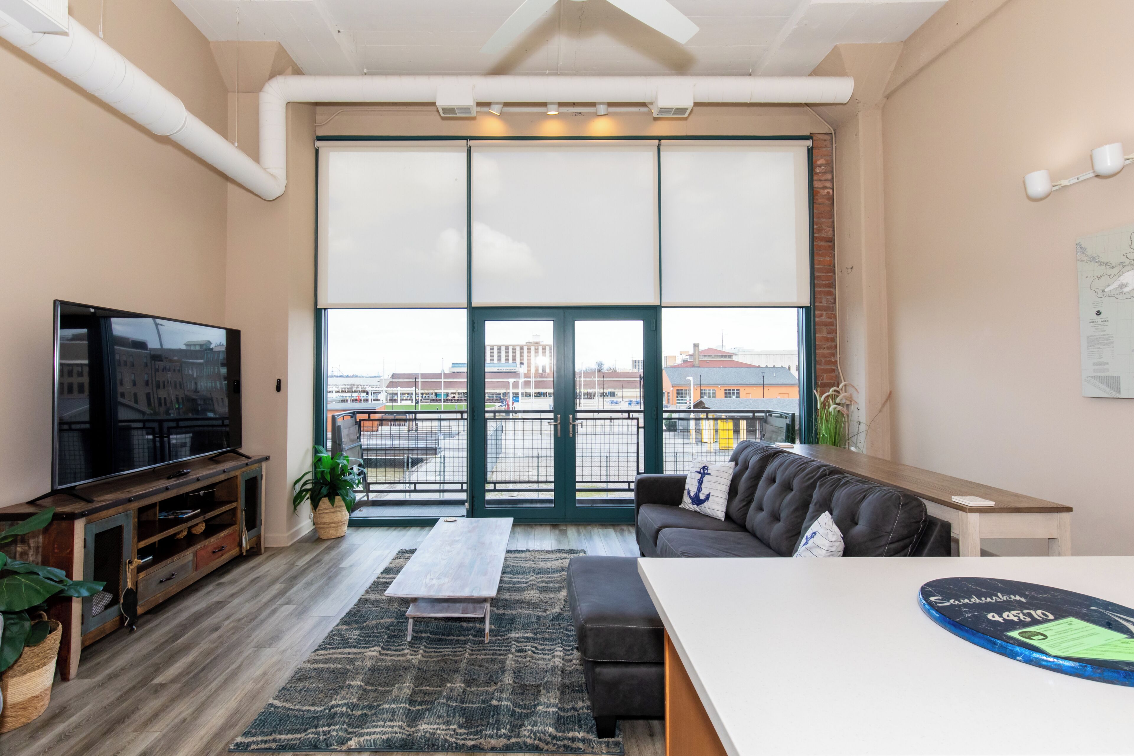 TV, fireplace, table tennis