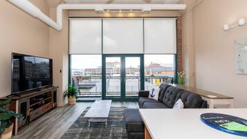 TV, fireplace, table tennis