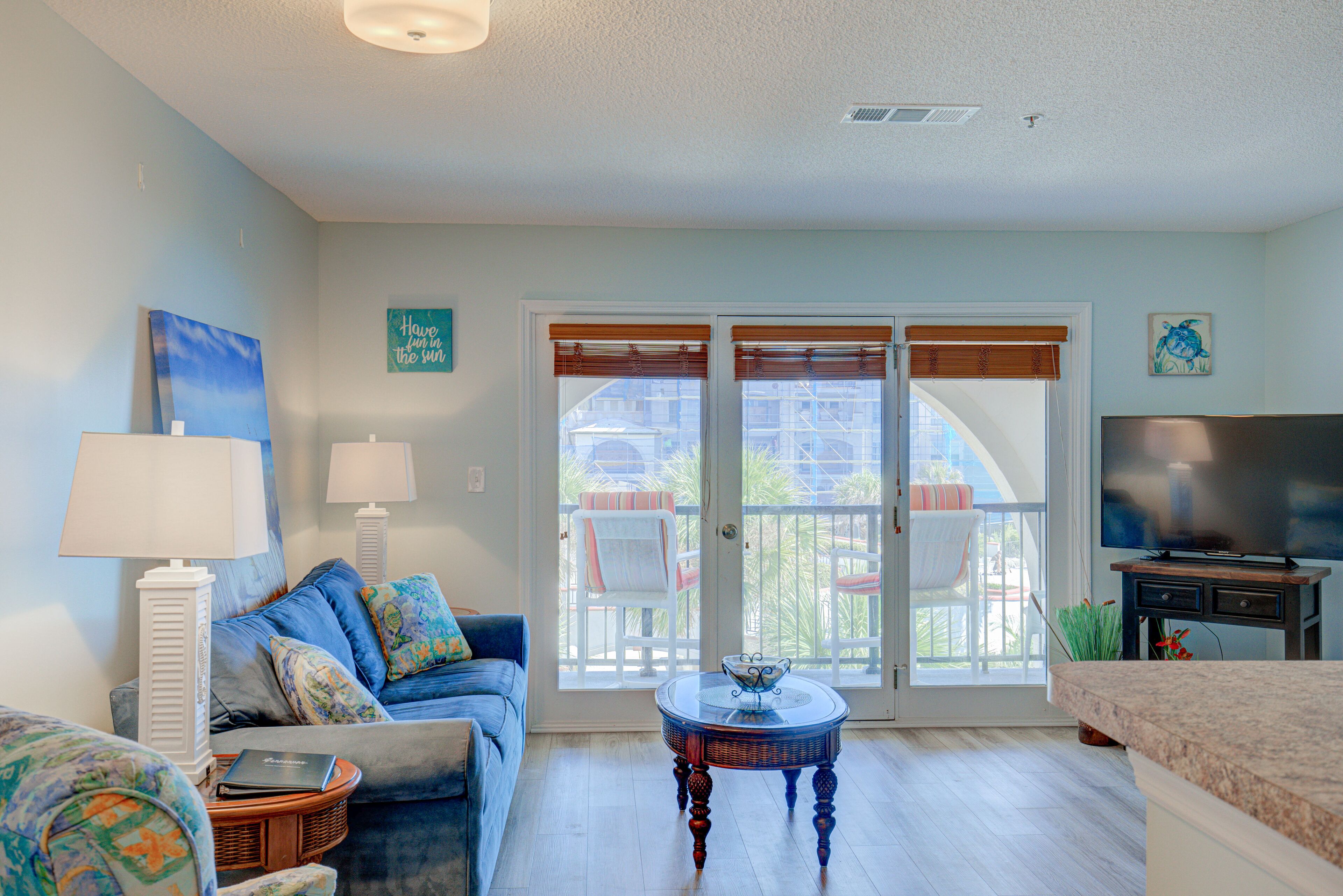 Ocean view condo with a pool, hot tub, tennis, washer/dryer & central AC