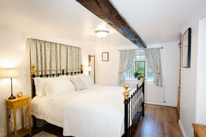 Honeymoon-Ferienhaus | 1 Schlafzimmer, Betten mit Memory-Foam-Matratzen, Bügeleisen/Bügelbrett