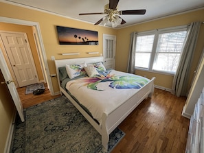 2 bedrooms, free WiFi - Holiday house near the town and airport (Omaha)