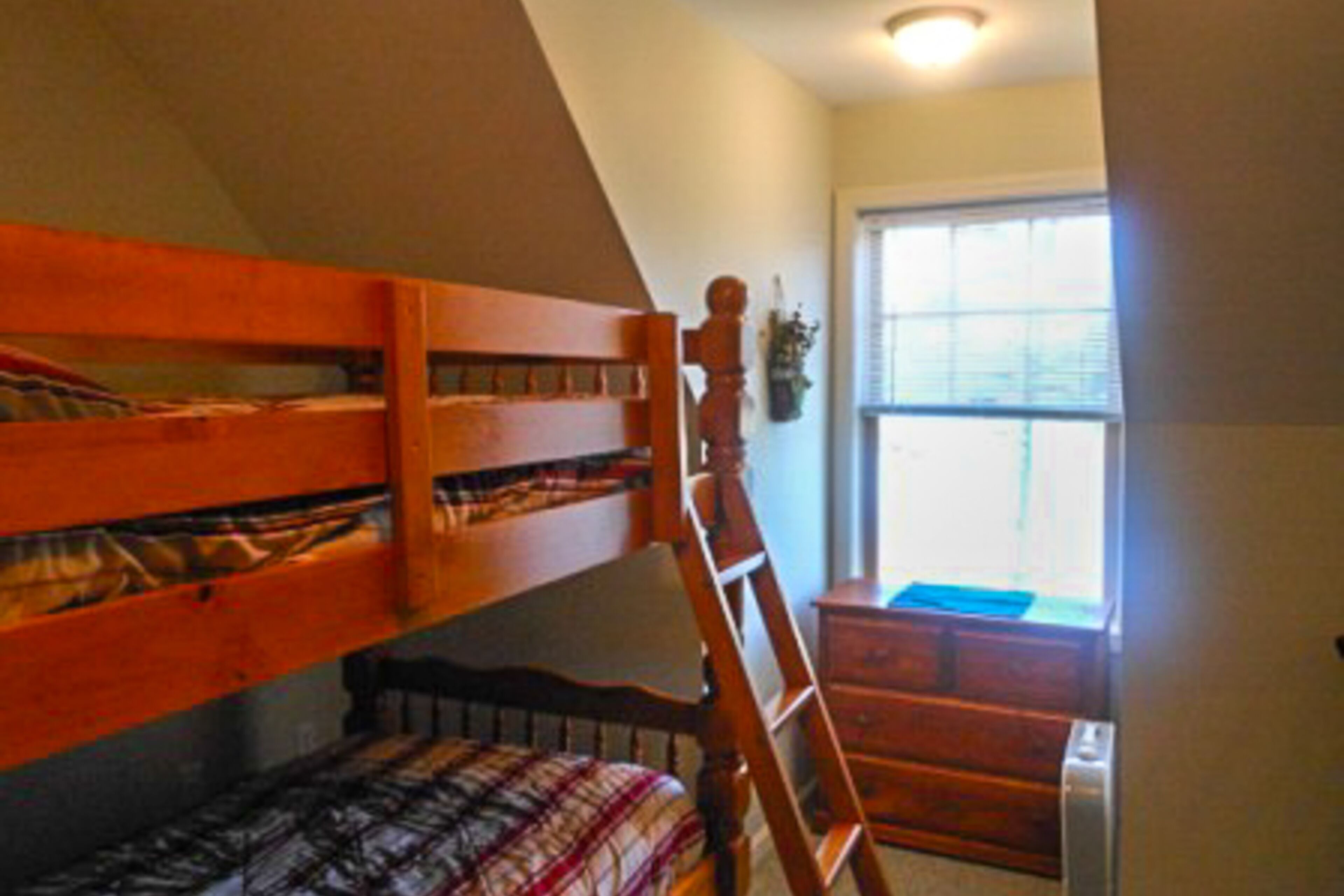 2 chambres, fer et planche à repasser, accès Internet, draps fournis