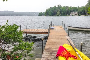 Beach nearby - Lakefront house with beautiful & scenic lake views, private dock and kayaks (Meredith)