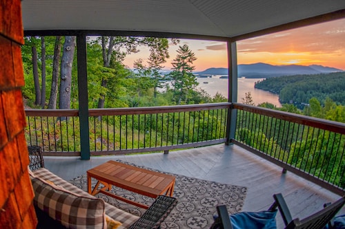 Home with beach access, incredible water views, washer/dryer & golf nearby